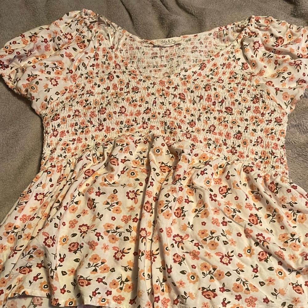 !!!JOLIE AND JOY BLOUSE!!!